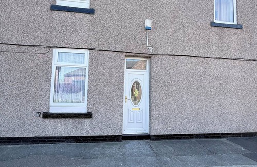 Sunderland House | Contractor Stay/Free Parking/Wi-Fi/Near City Centre
