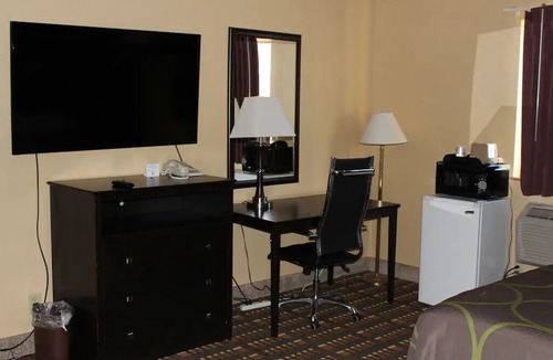 Stillwater Hotel | Coratel Inn & Suites Stillwater - Deluxe 2 Queen Bed Non-Smoking
