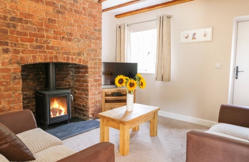 North Dalton Cottage | Corner View