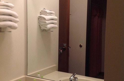 Lindsborg Hotel | Coronado Motel and RV Park