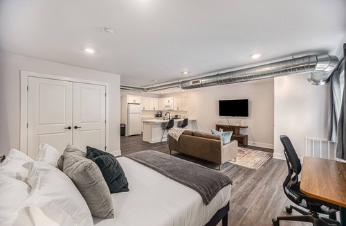 Fulton Heights Apartment | Corporate Housing for Traveling Professionals - EXTENDED STAYS