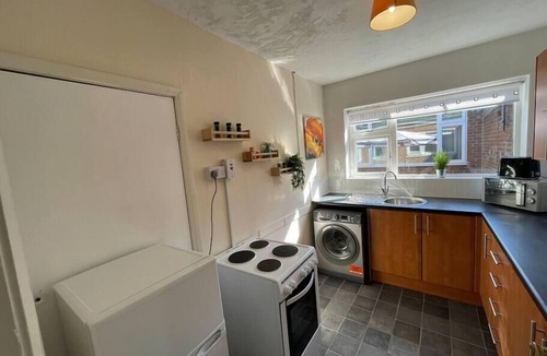 Carrville Apartment | Cosy 2 Bed Apt- Wifi- Yard- Nr Park-Nr Stadium