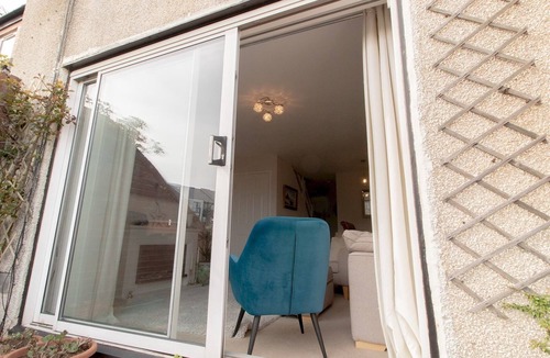 Cullercoats House | Cosy Seaside Home with Free Parking - Pass the Keys