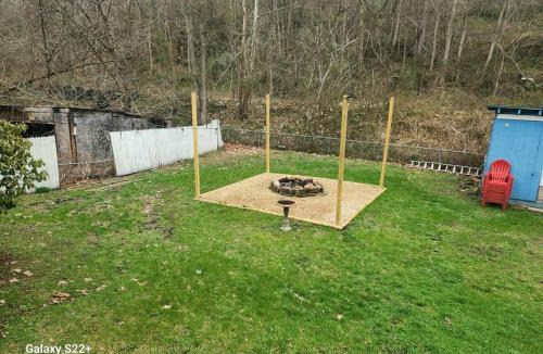 Thorpe House | Cottage 3 In Kimball ATV Fun and Rentals! Hot TUB