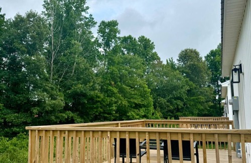 Farmers Cottage | Cottage 4 at MeadowView- near cave run lake!