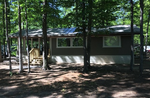 Empire RV Rental | Cottage 8 sleeps 4 people