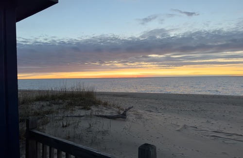 Oscoda Cottage | Cottage Cove · Lake Huron Beach Cottage No. 5