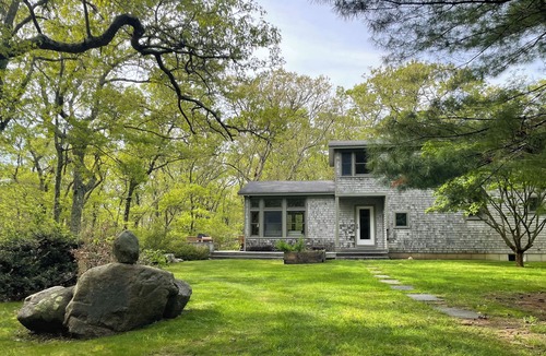 South Dartmouth House | Cottage in South Dartmouth. Peaceful location near beaches and walking trails.
