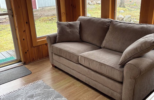 York Beach Cottage | Cottage one mile from long and short sands beaches in a quiet neighborhood