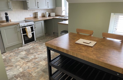 Wooler Cottage | Cottage - Sleeps 4 - Pet friendly - Parking