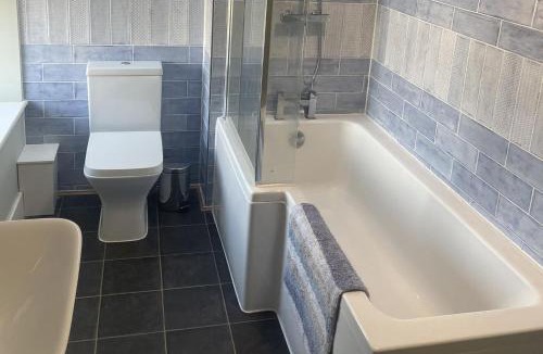 Wooler House | Cottage - Sleeps 4 - Pet friendly - Parking