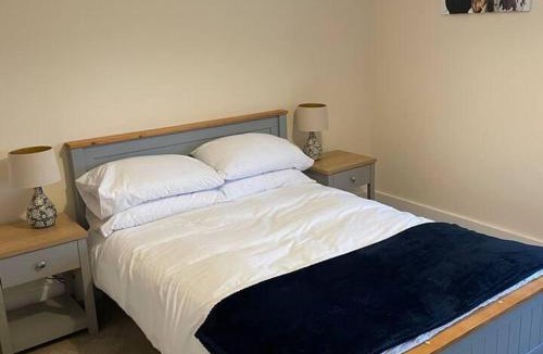 Berwick-upon-Tweed House | Cottage - Sleeps 4 - Pets Ok - Parking - Garden