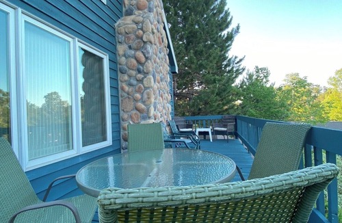 Biwabik House | Cottage-themed 3BR getaway at Giants Ridge