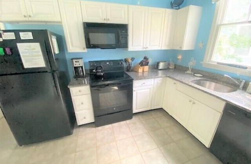 Summer Village Cottage | Cottages at Summer Village, fully furnished cottage, Wi-fi, heated pools, hot tub