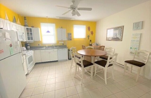 Summer Village Cottage | Cottages at Summer Village, fully furnished cottage, Wi-fi, heated pools, hot tub