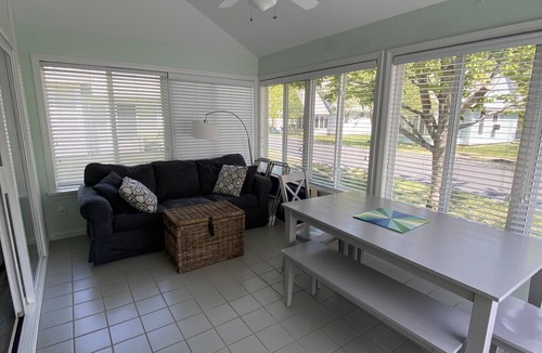 Summer Village Cottage | Cottages at Summer Village, fully furnished cottage, Wi-fi, heated pools, hot tub