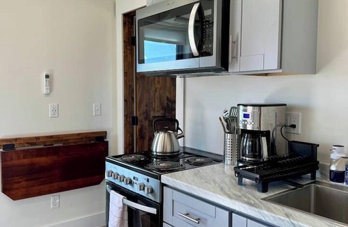 Miles City Cottage | Country Cottage - New Construction On 20 acres