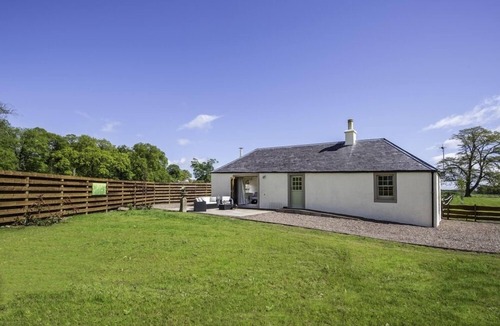 Nenthorn Cottage | Country Cottage Sleeps 3 with Garden and Parking