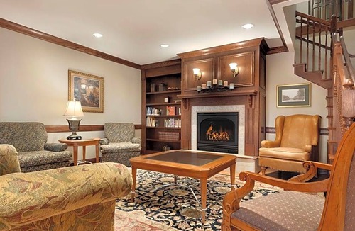 St. Cloud Hotel | Country Inn & Suites by Radisson, St. Cloud East, MN