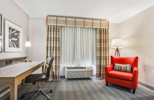 Ashwaubenon Hotel | Country Inn & Suites by Radisson, Green Bay, WI