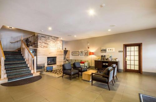 Fond du Lac Hotel | Country Inn & Suites by Radisson, Fond du Lac, WI