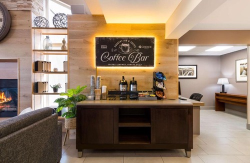 Wichita Hotel | Country Inn & Suites by Radisson, Wichita East, KS