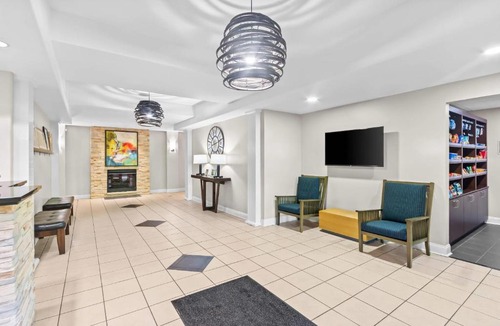 Elizabethtown Hotel | Country Inn & Suites Etown