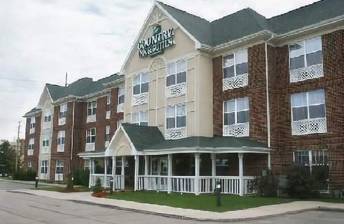 Lansing Hotel | Country Inn & Suites by Radisson, Lansing, MI