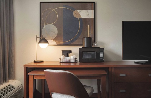 Buechel Hotel | Courtyard by Marriott Louisville East