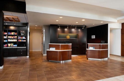 North Kansas City Hotel | Courtyard Kansas City at Briarcliff