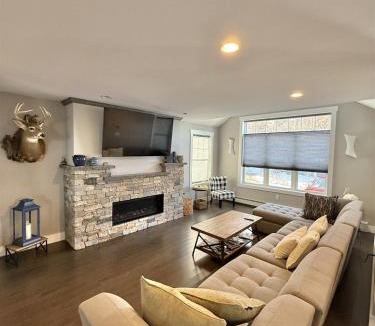 Standish Villa | COVE OVERLOOK LIMIT 6 villa