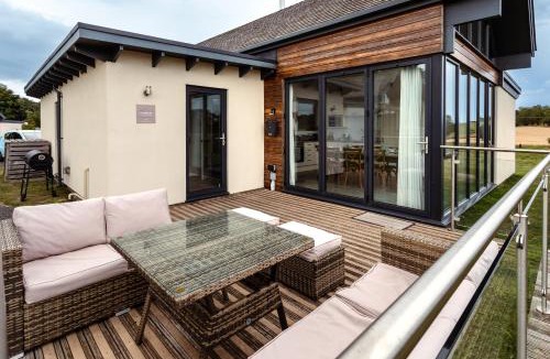 Bamburgh House | Cowslip