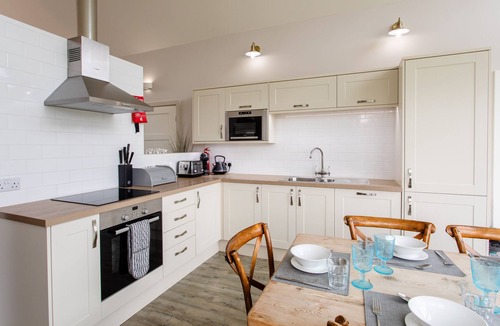 Bamburgh Cottage | Cowslip