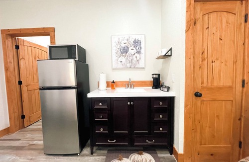 Shattuck House | Cozy 1 Bedroom, 1 Bath Inn in the heart of Shattuck, Oklahoma!