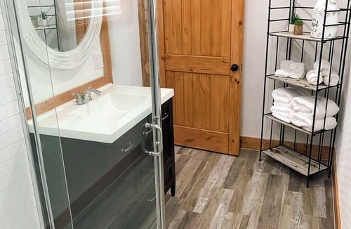 Shattuck House | Cozy 1 Bedroom, 1 Bath Inn in the heart of Shattuck, Oklahoma!