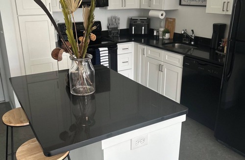 Market East District Apartment | Cozy 1-bedroom apartment with WiFi, AC in charming Indianapolis
