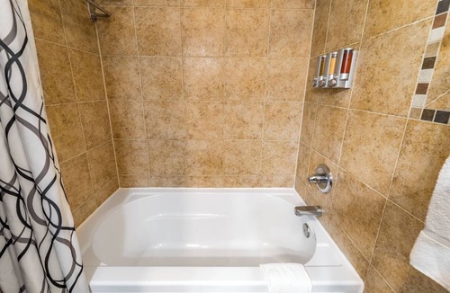 Rib Mountain Apartment | Cozy 1 Bedroom located on Granite Peak, Unit 1