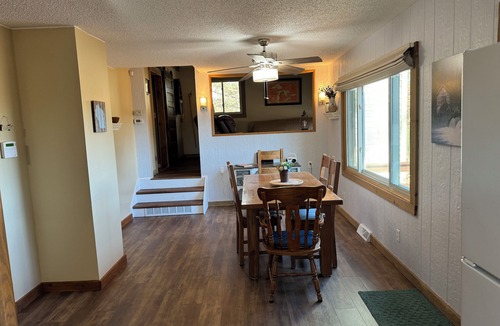 Friendship House | Cozy 10-Acre Retreat w/Deck & AC near Adventures