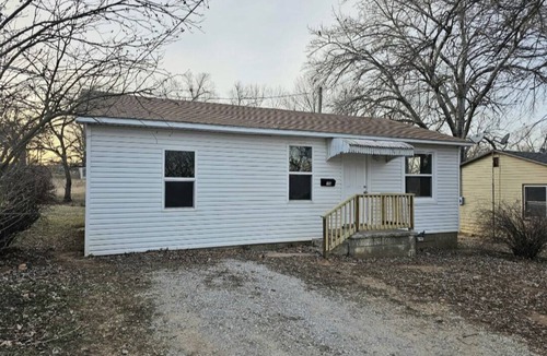El Dorado Springs House | Cozy 2-bedroom house in El Dorado Springs, MO