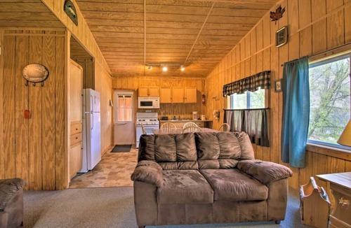 Puposky Cabin | Cozy 2-bedroom cabin on Three Island Lake in Bemidji, MN.