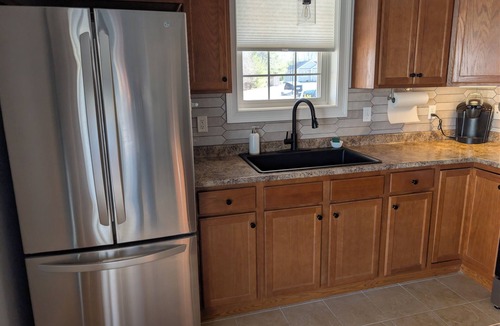 Westbrook Condo | Cozy 2-bedroom condo in gorgeous Westbrook with AC
