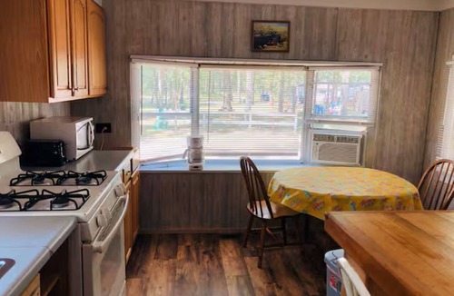 Irons House | Cozy 2 bedroom home in popular forest RV Park area