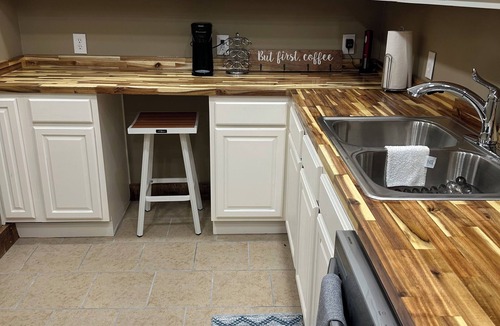 Nancy House | Cozy 2-bedroom house in Nancy, 2 Miles From Wolf Creek Marina! Plenty of parking
