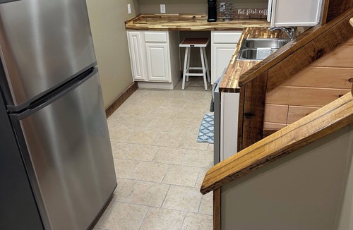 Nancy House | Cozy 2-bedroom house in Nancy, 2 Miles From Wolf Creek Marina! Plenty of parking