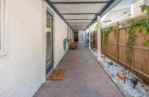South Boston Apartment | Cozy 2-Bedroom in Heart of Southie!