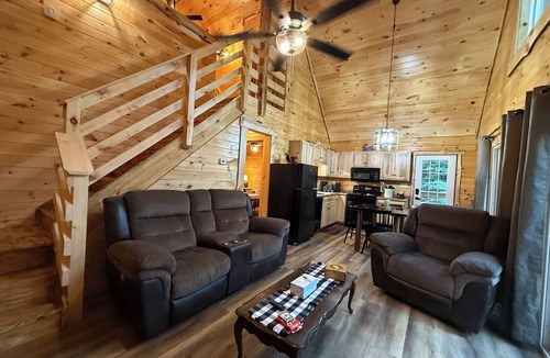 Logan Cabin | Cozy 2-bedroom log cabin Logan with Hot Tub and fire pit