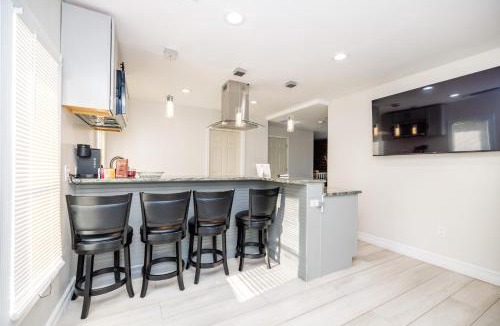 Fall River Apartment | Cozy 2BR Apartment Free Parking Fall River
