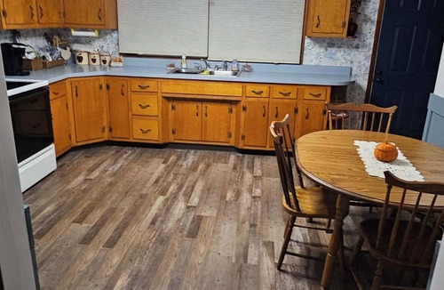 Milroy House | Cozy 3-Bedroom Home in Charming Milroy – Minutes from State College/PSU Events