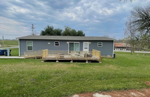 Nancy House | Cozy 3-bedroom home in Nancy just Minutes to Lee’s Ford Marina!