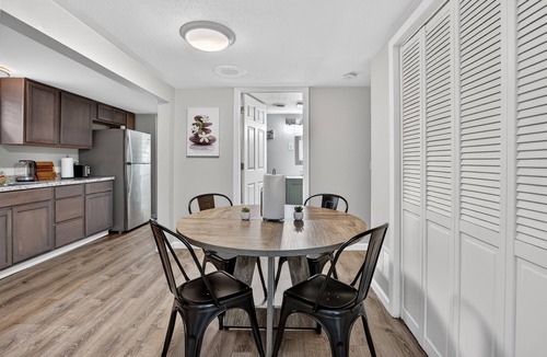 Bay City House | Cozy 3BR w/Yard Dog Friendly Ensuite